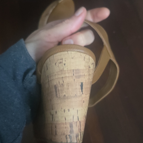 Franco Sarto Tan Wedge Shoes - Picture 7 of 8